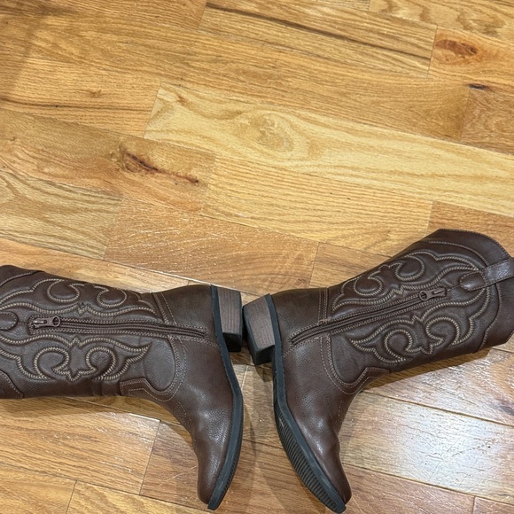 Cat & Jack Cowgirl Boots Sz 4 - Picture 4 of 6